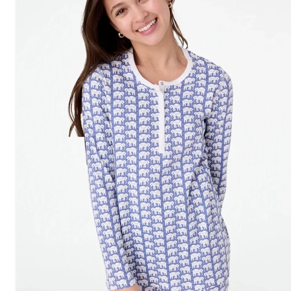 Roller Rabbit Pajamas - Picture 2 of 7